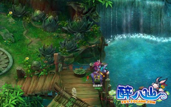 夏季热带海滩逃生